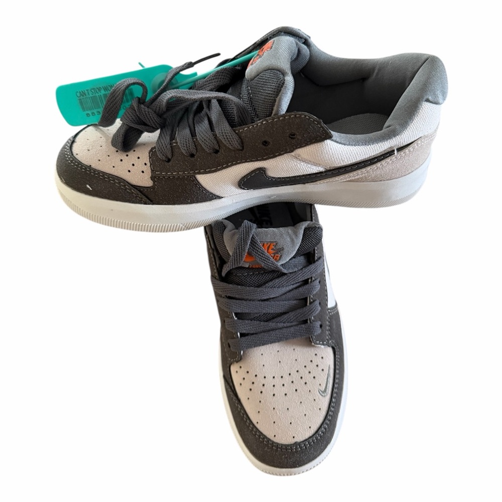 Nike Low-Top Sneakers in Gray, White and Black